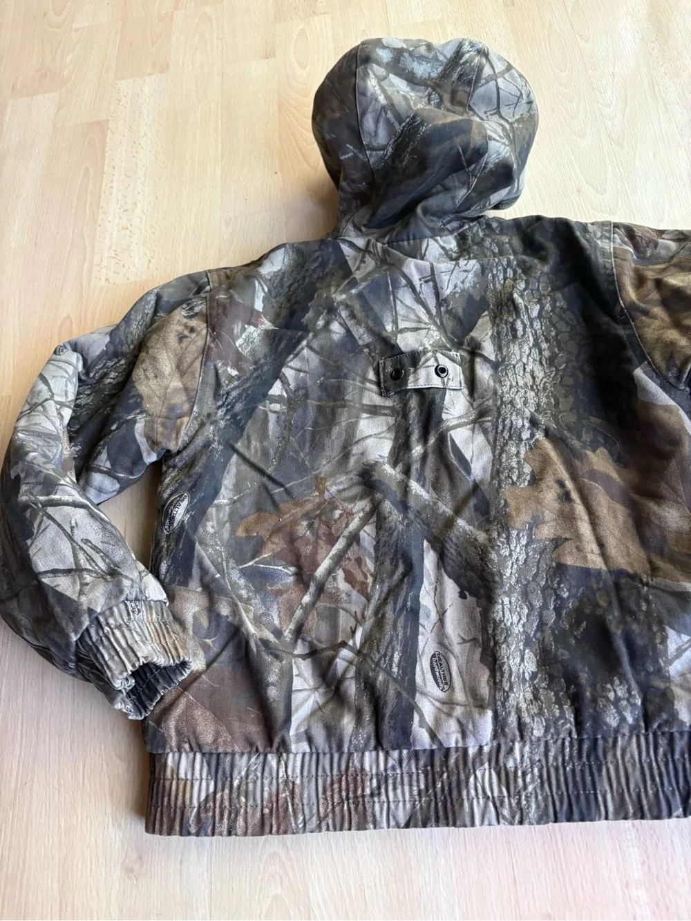 Outfitters Ridge boy M 8 realtree hardwoods camo zip up jacket quilted pockets